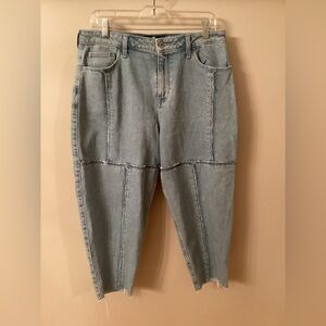 HOLLISTER SIZE 13S LIGHT WASH HIGH RISE BALLOON JEANS